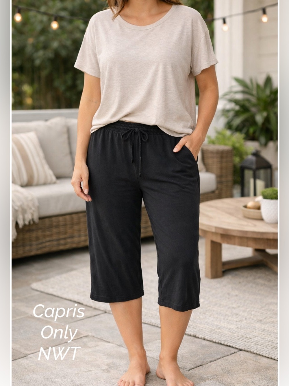 Black Wide Leg Capris elastic waist drawstring Lounge Pants NEW size medium